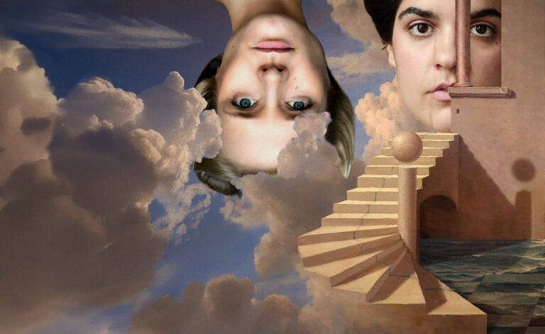 Surreale Collage: Zwei Gesichter – eines kopfüber, eines halb hinter einer Säule – schweben zwischen Wolken, Treppen und Architekturfragmenten.